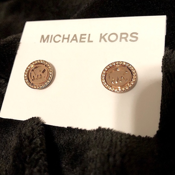 HP π₯³ MICHAEL KORS Rose Gold Tone Stud Earrings With MK Logo & Clear Rhinestones - Picture 6 of 9